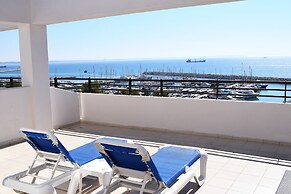Sun Hall Beach Hotel Apts.
