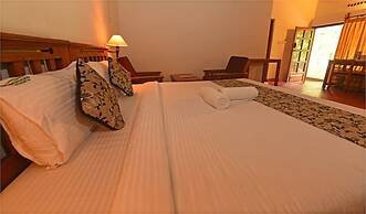 Glenmore Resorts