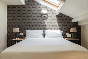 Hotel 900
