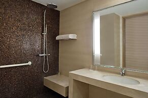 DoubleTree Suites by Hilton Bengaluru Outer Ring Road