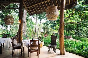 Zanzi Resort