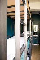 Crossroads Hostel Amsterdam