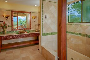 Sleeping Giant Rainforest Lodge