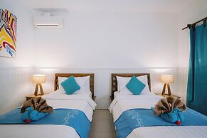 Tír na nÓg Beachfront Resort