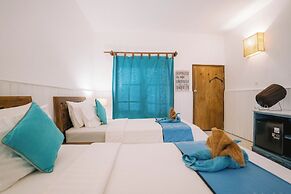 Tír na nÓg Beachfront Resort