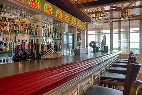 FF&E Hotel Dania