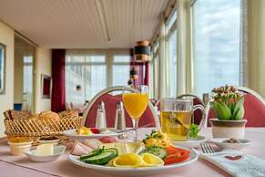 FF&E Hotel Dania