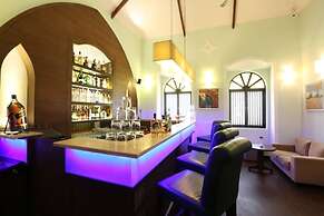 Deltin Suites
