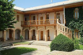Malika Classic Hotel