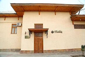 Malika Classic Hotel