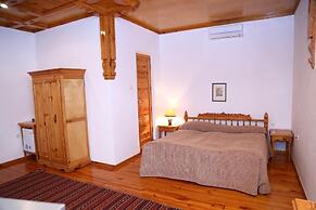 Malika Classic Hotel