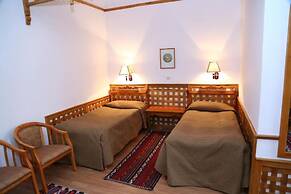 Malika Classic Hotel
