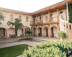 Malika Classic Hotel