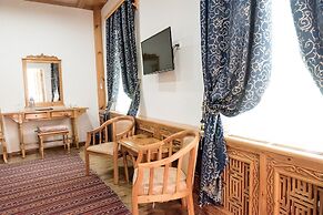 Malika Classic Hotel