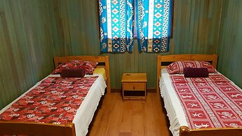 Vaianae Lodge