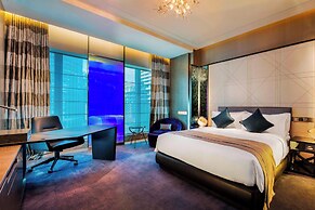 W Guangzhou