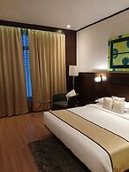 Monotel Luxury Business Hotel