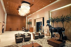 Monotel Luxury Business Hotel