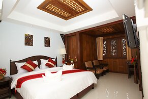 Chang Siam Inn