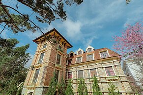 Saphir Dalat Hotel