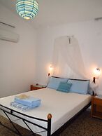 Vivian Studios
