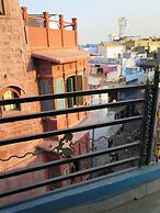 Yogi Guest House