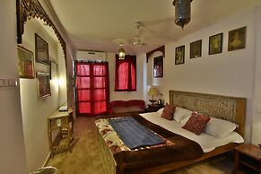 Yogi Guest House