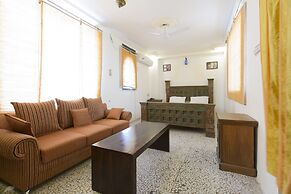 Yogi Guest House