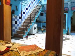 Yogi Guest House