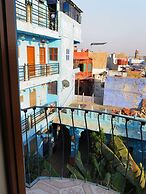 Yogi Guest House