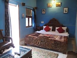 Yogi Guest House