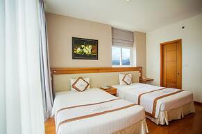 Dendro Hotel