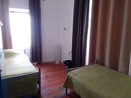Old Evora Hostel