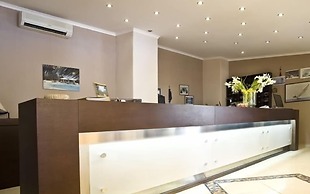 Kelyfos Hotel Bungalows and Suites