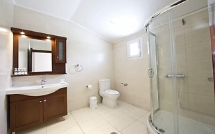 Kelyfos Hotel Bungalows and Suites