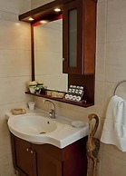 Kelyfos Hotel Bungalows and Suites