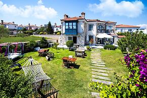 Alaçatı Sultan Konak Butik Otel