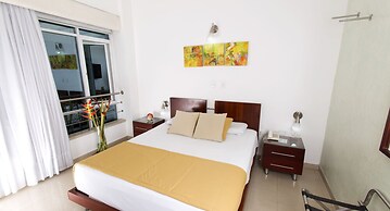 Atlantis Plaza Hotel