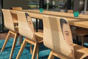 Motel One Düsseldorf-Hauptbahnhof