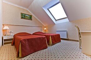 Resident Hotel