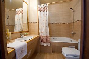 Resident Hotel