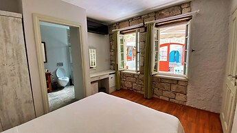 Oberj d'Azur Alacati