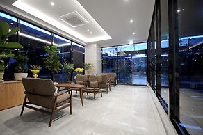 Hound Hotel Gijang
