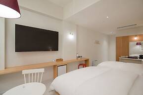 Blo By Blo Hotel