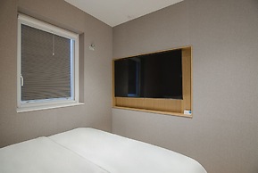 Blo By Blo Hotel