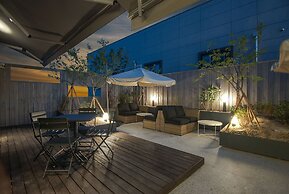 Blo By Blo Hotel