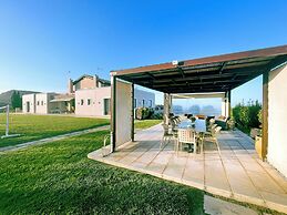 Luxurious Panoramic View Villa
