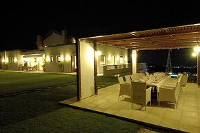 Luxurious Panoramic View Villa