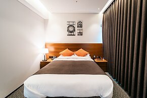 Hotels One