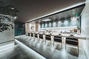Hotels One